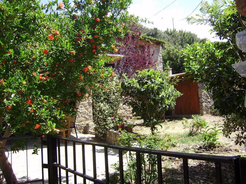 Emilio'S House Villa Agia Paraskevi  Exterior foto